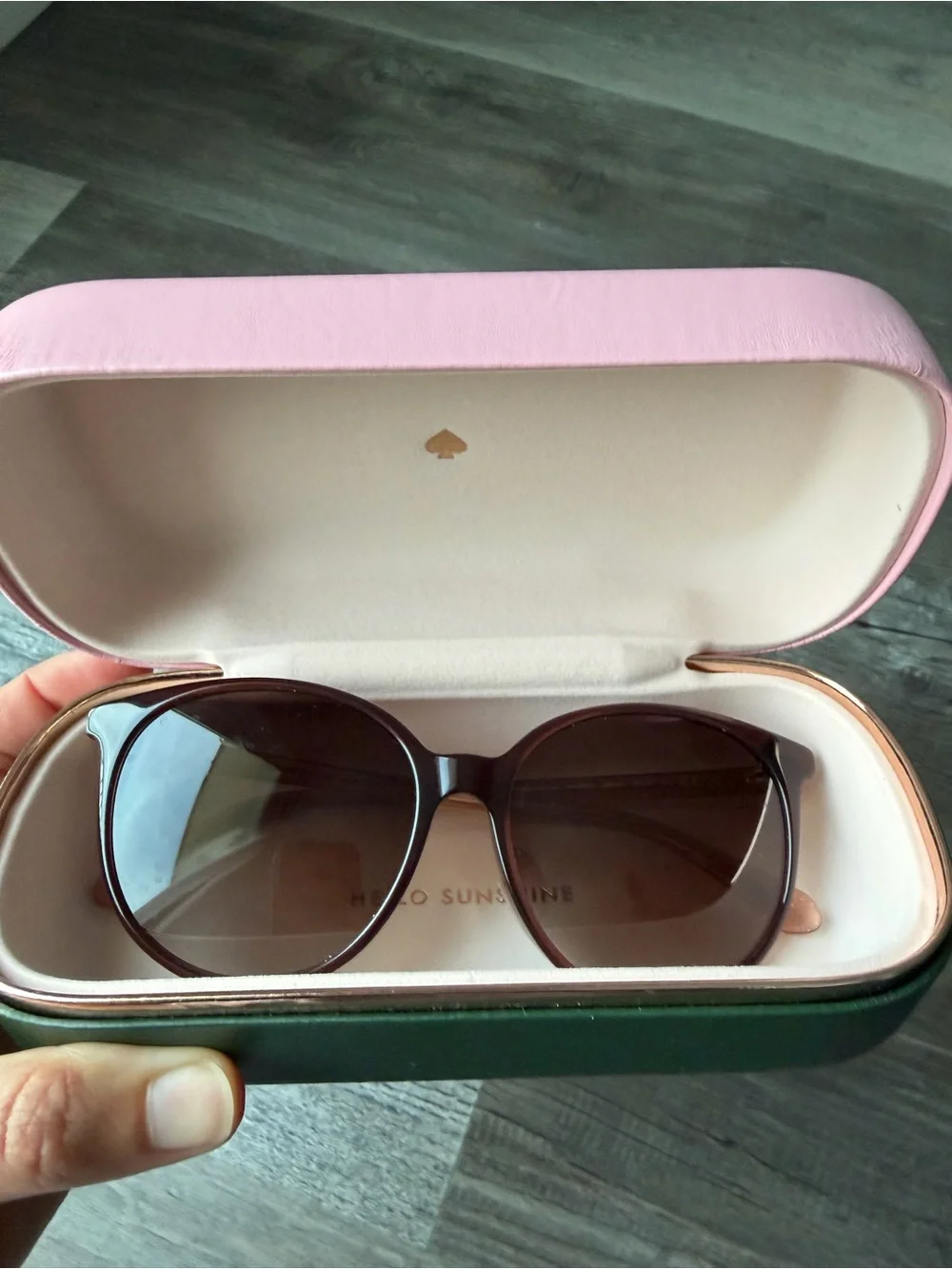 kate spade Brown Gradient Round Sunglasses with Pink & Green Case